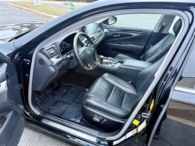 2015 Lexus LS 460  Crafted line - Photo 12 - Manassas, VA 20110