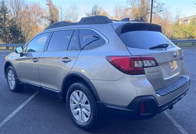 2018 Subaru Outback 2.5i Premium   - Photo 5 - Manassas, VA 20110