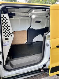 2020 Ford Transit Connect XL   - Photo 14 - Manassas, VA 20110