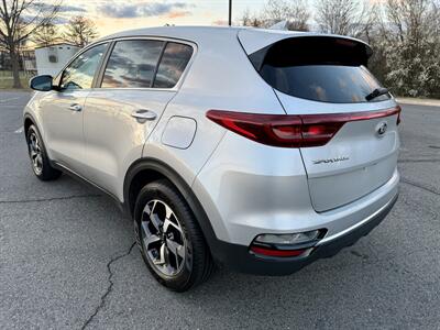 2022 Kia Sportage LX   - Photo 6 - Manassas, VA 20110
