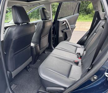 2018 Toyota RAV4 Limited  Premium AWD - Photo 13 - Manassas, VA 20110