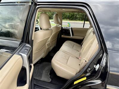 2012 Toyota 4Runner SR5   - Photo 15 - Manassas, VA 20110