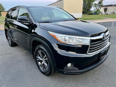 2016 Toyota Highlander XLE   - Photo 3 - Manassas, VA 20110