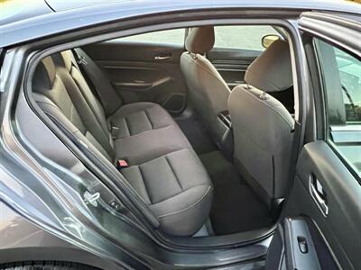 2022 Nissan Altima 2.5 S  S type - Photo 15 - Manassas, VA 20110
