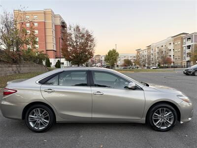 2015 Toyota Camry SE   - Photo 4 - Manassas, VA 20110