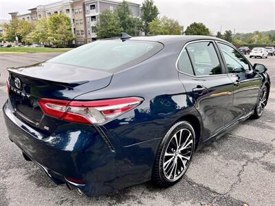 2020 Toyota Camry SE   - Photo 5 - Manassas, VA 20110