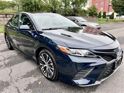 2020 Toyota Camry SE   - Photo 3 - Manassas, VA 20110