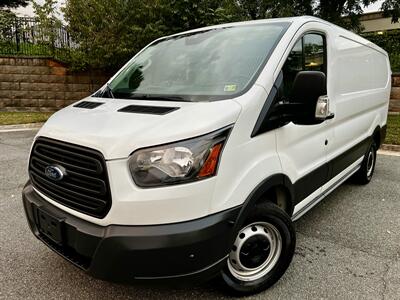 2017 Ford Transit 350   - Photo 1 - Manassas, VA 20110