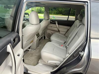 2010 Toyota Highlander SE   - Photo 13 - Manassas, VA 20110