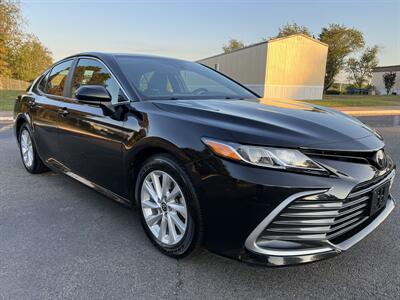 2021 Toyota Camry LE   - Photo 3 - Manassas, VA 20110