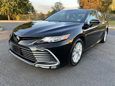 2021 Toyota Camry LE   - Photo 1 - Manassas, VA 20110