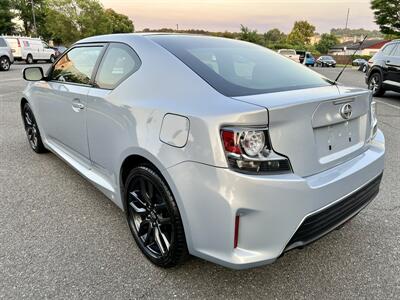 2014 Scion tC 10 Series   - Photo 8 - Manassas, VA 20110