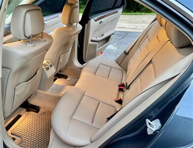 2012 Mercedes-Benz E 350 Luxury 4MATIC  AWD - Photo 11 - Manassas, VA 20110