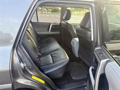 2011 Toyota 4Runner SR5   - Photo 16 - Manassas, VA 20110