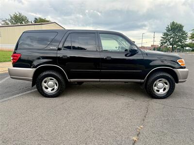 2002 Toyota Sequoia SR5   - Photo 4 - Manassas, VA 20110