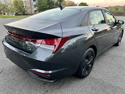 2021 Hyundai ELANTRA SEL   - Photo 5 - Manassas, VA 20110