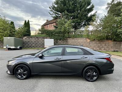 2021 Hyundai ELANTRA SEL   - Photo 8 - Manassas, VA 20110