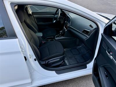 2020 Hyundai ELANTRA SEL   - Photo 14 - Manassas, VA 20110