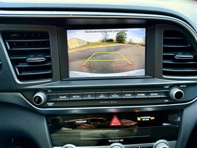 2020 Hyundai ELANTRA SEL   - Photo 10 - Manassas, VA 20110