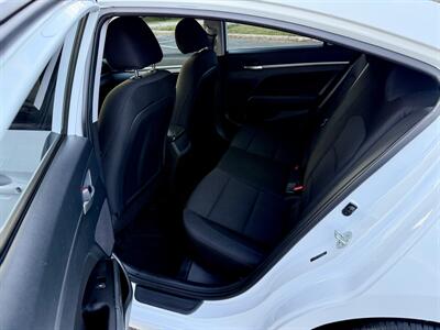 2020 Hyundai ELANTRA SEL   - Photo 13 - Manassas, VA 20110