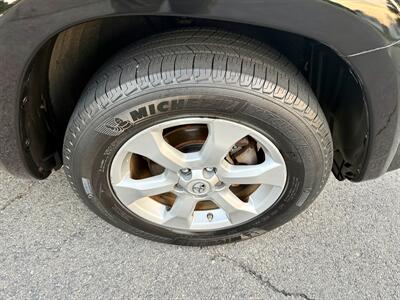 2011 Toyota RAV4 Limited   - Photo 19 - Manassas, VA 20110