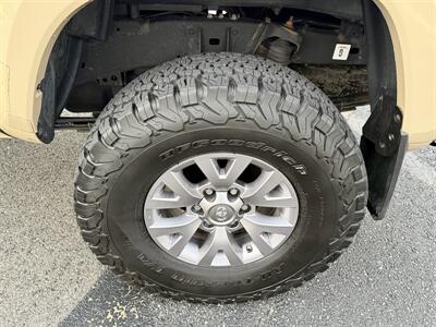 2017 Toyota Tacoma SR V6   - Photo 19 - Manassas, VA 20110