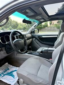 2006 Toyota 4Runner SR5 SR5 4dr SUV   - Photo 10 - Manassas, VA 20110