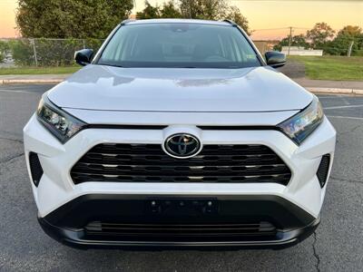 2019 Toyota RAV4 LE   - Photo 2 - Manassas, VA 20110