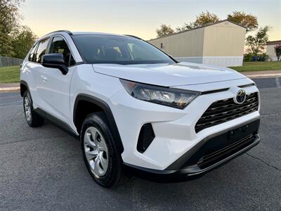 2019 Toyota RAV4 LE   - Photo 3 - Manassas, VA 20110