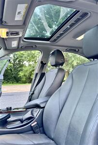2015 BMW 328i xDrive  3 Series - Photo 11 - Manassas, VA 20110