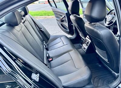 2015 BMW 328i xDrive  3 Series - Photo 14 - Manassas, VA 20110