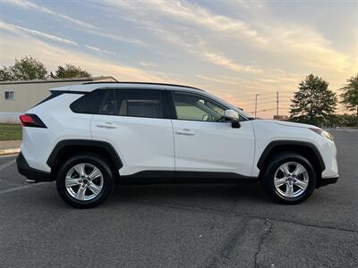 2019 Toyota RAV4 XLE   - Photo 4 - Manassas, VA 20110