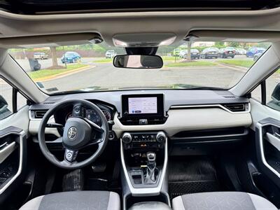 2023 Toyota RAV4 XLE   - Photo 12 - Manassas, VA 20110
