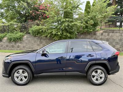 2023 Toyota RAV4 XLE   - Photo 8 - Manassas, VA 20110