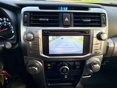 2018 Toyota 4Runner SR5   - Photo 11 - Manassas, VA 20110