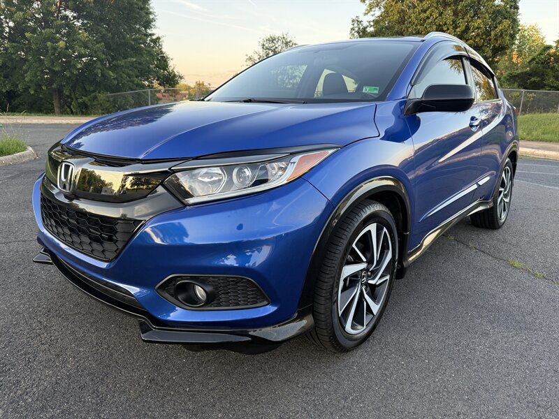 2019 Honda HR-V Sport Ex - Photo 1 - Manassas, VA 20110