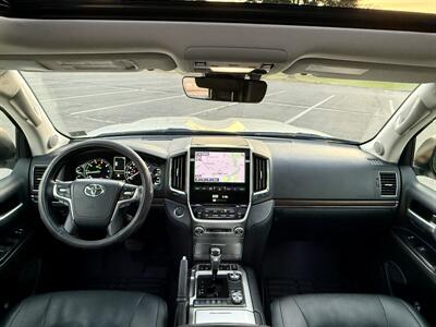 2017 Toyota Land Cruiser Luxury   - Photo 13 - Manassas, VA 20110