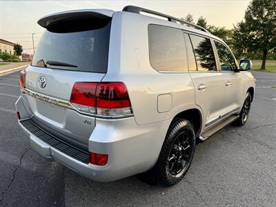 2017 Toyota Land Cruiser Luxury   - Photo 8 - Manassas, VA 20110