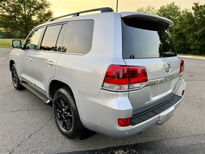 2017 Toyota Land Cruiser Luxury   - Photo 6 - Manassas, VA 20110