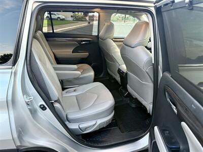 2021 Toyota Highlander Platinum   - Photo 17 - Manassas, VA 20110