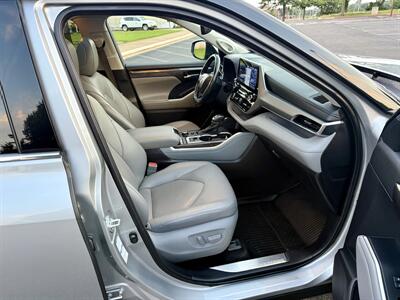 2021 Toyota Highlander Platinum   - Photo 16 - Manassas, VA 20110