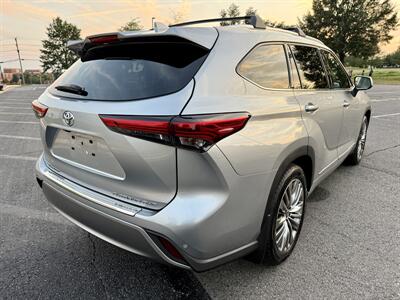 2021 Toyota Highlander Platinum   - Photo 8 - Manassas, VA 20110