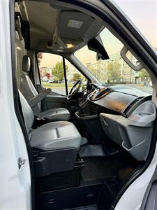 2018 Ford Transit 250   - Photo 13 - Manassas, VA 20110