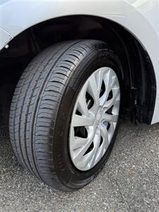 2019 Toyota Corolla LE   - Photo 18 - Manassas, VA 20110