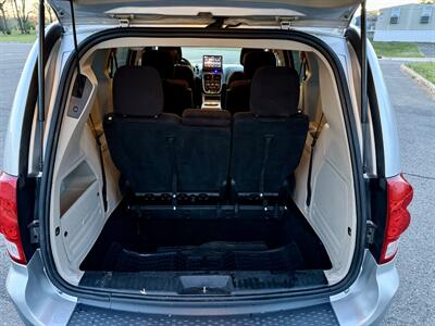 2012 Dodge Grand Caravan SXT   - Photo 16 - Manassas, VA 20110