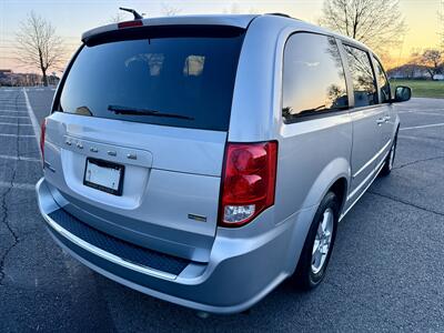 2012 Dodge Grand Caravan SXT   - Photo 8 - Manassas, VA 20110