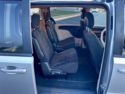 2012 Dodge Grand Caravan SXT   - Photo 14 - Manassas, VA 20110