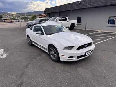 2014 Ford Mustang V6 Premium Coupe