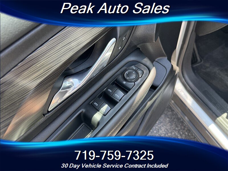 2019 GMC Terrain SLT   - Photo 13 - Colorado Springs, CO 80907