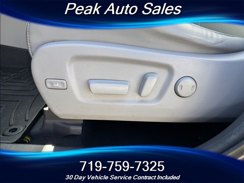 2017 Toyota Highlander Hybrid Limited Platinum - Photo 18 - Colorado Springs, CO 80907